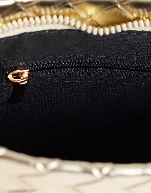 My Accessories – Guldfärgad, vävd och platt kuvertväska , 4 av 4