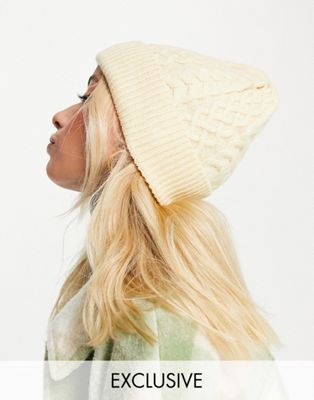 My Accessories London cable knit beanie in french vanilla