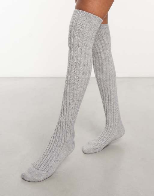 My Accessories London - Calze lunghe grigie in maglia a trecce , 4 di 4