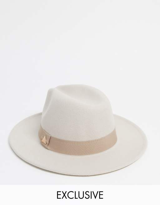 gå Passende Tørke My Accessories London Exclusive adjustable fedora in ecru | ASOS