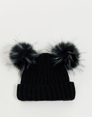 black beanie hat with pom pom