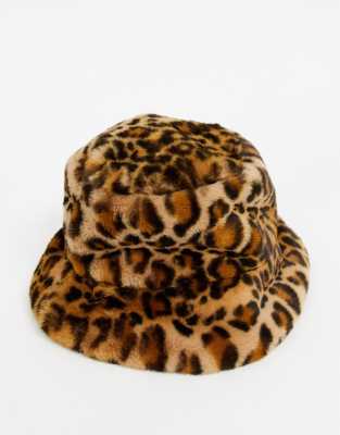 faux fur bucket hat in leopard print 