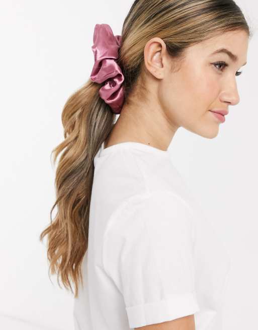 My Accessories London – Exclusive – Oversize-Haargummis aus Satin in Rostbraun und Rosa, 2er-Pack, 3 von 4