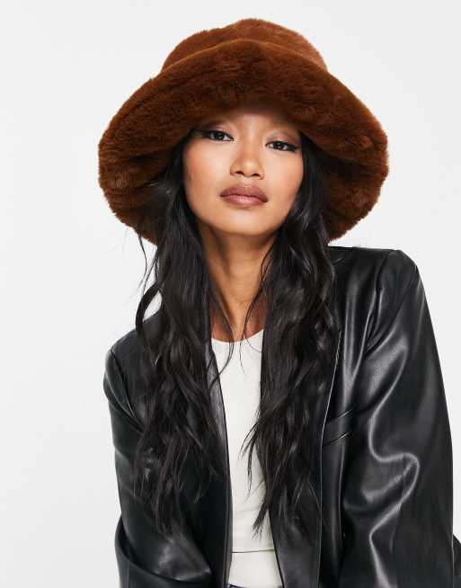 My Accessories London - Oversized bucket hat van iimitatiebont in teddybruin, 4 van 4