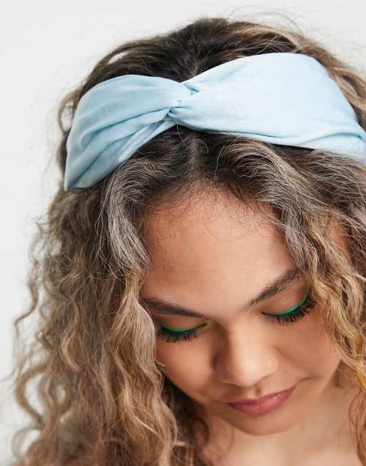 My Accessories London – Szeroka opaska na głowę z ozdobnym węzłem w jasnoniebieskim kolorze, część zestawu