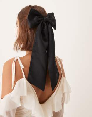 My Accessories oversized hair bow in black