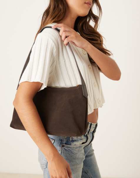 My Accessories – Weiche Schultertasche aus Wildlederimitat in Braun - view 1