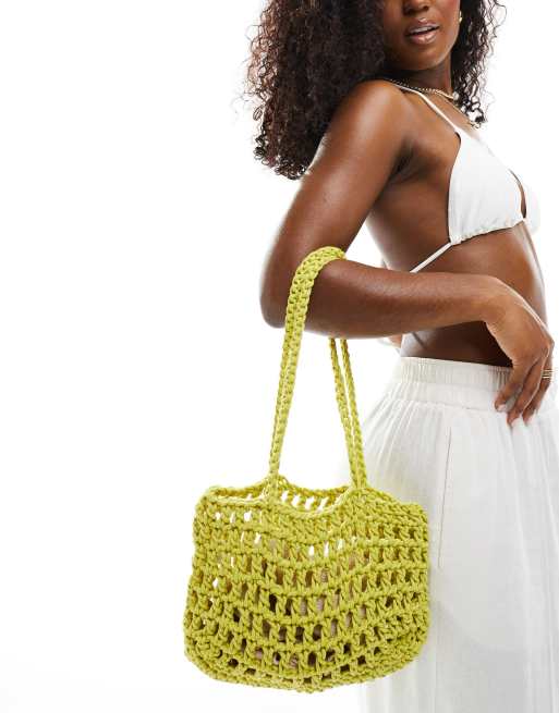 My Accessories – Weitmaschige, kleine Häkel-Schultertasche in Grün