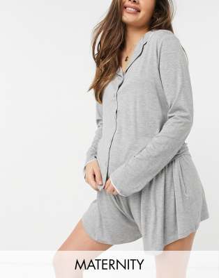 Женское белье  Asos Мягкий пижамный комплект серого цвета из рубашки с длинными рукавами и шорт Missguided Maternity-Серый