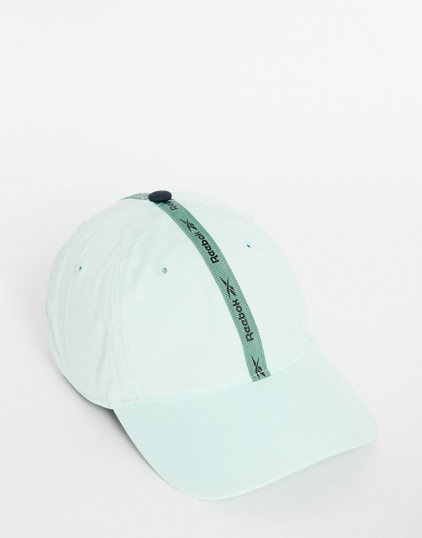 фото Мятная кепка с регулятором размера и тесьмой с логотипом reebok-зеленый цвет