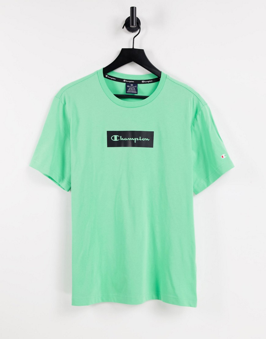фото Мятно-зеленая футболка с квадратным логотипом на груди champion-зеленый цвет