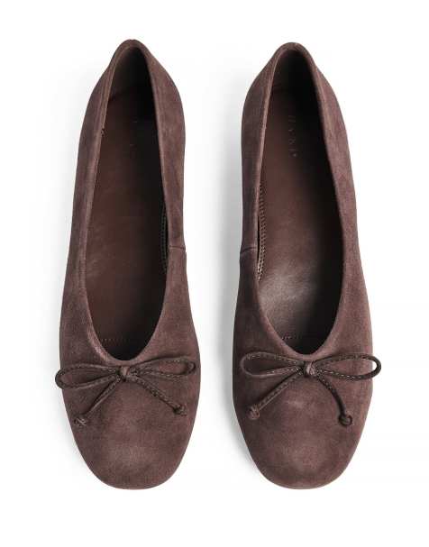 NA-KD - Ballerines en daim - Marron foncé - view 1