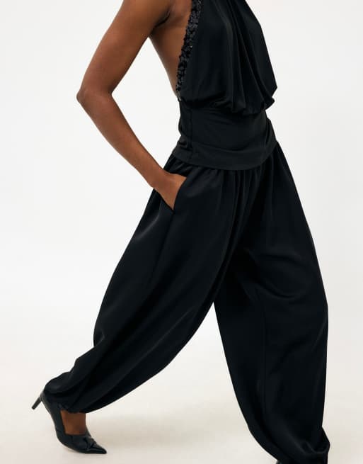 NA-KD Balloon satin trouser in black, 3 of 5