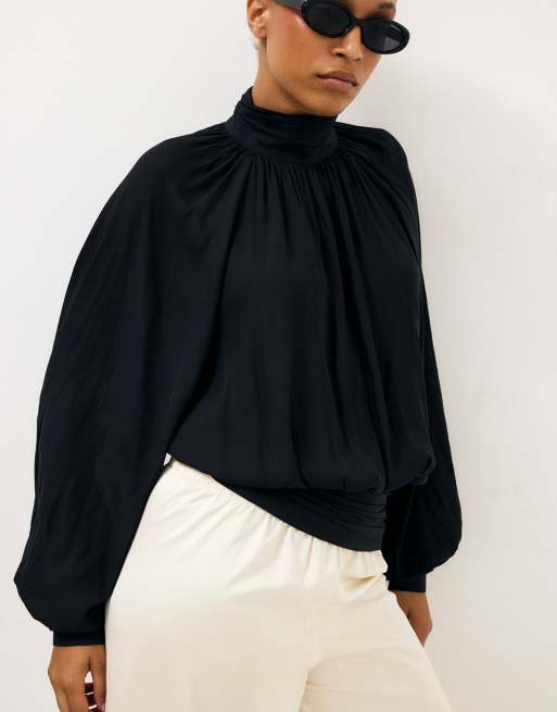 NA-KD Balloon sleeve open back blouse in black, 2 of 5