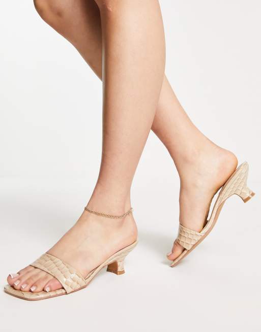 NA-KD - Beige mules med kitten-hæl