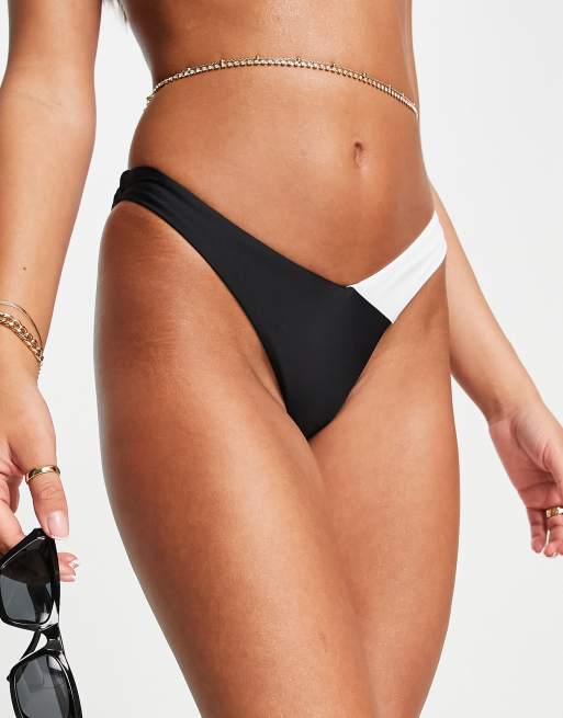 NA-KD – Biało-czarny wysoko wycięty dół od bikini z wycięciem V z przodu – MULTI