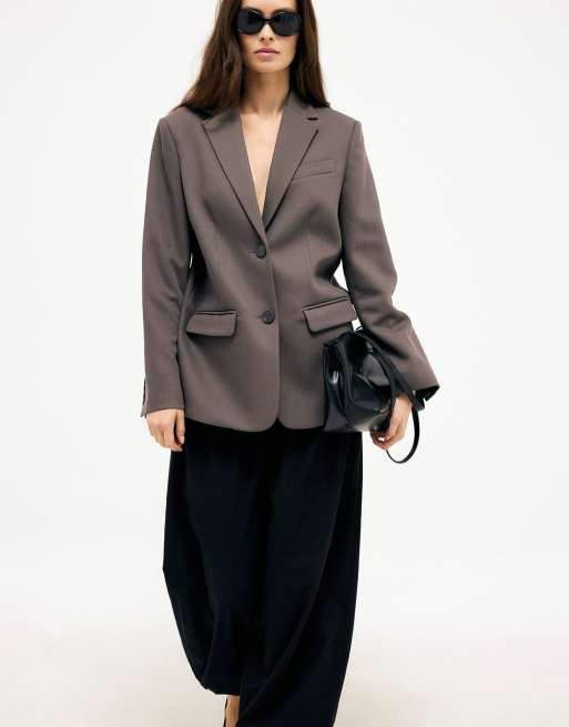 NA-KD blazer oversize en sergé kaki, 4 de 5