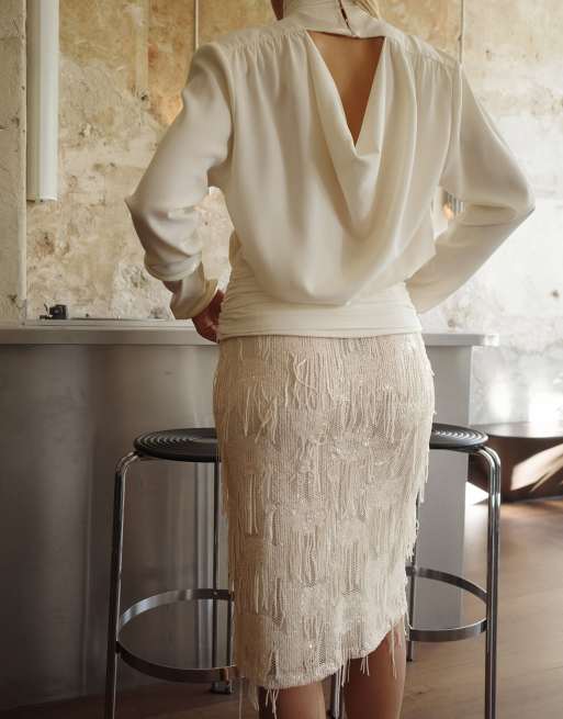 NA-KD blouse drapée à dos nu couleur crème, 2 de 5