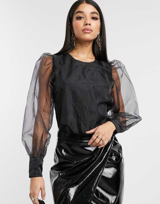 NA-KD - Blusa nera in organza con maniche a palloncino