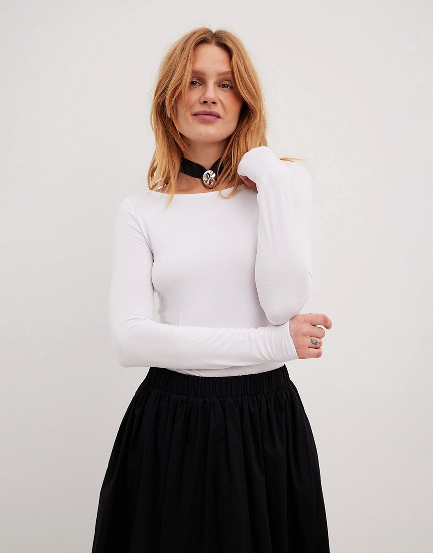 boat neck long sleeve top in white