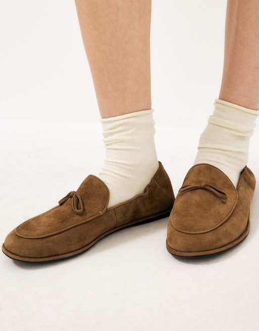 NA-KD Bow detail suede loafers in tan, 2 of 5