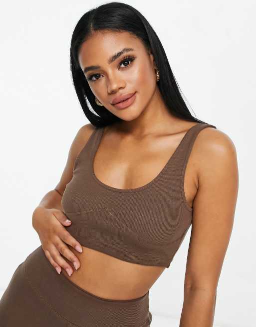 NA-KD – Brun, ribbad crop top, del av set