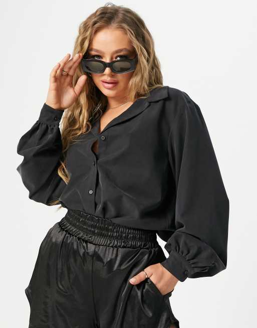 NA-KD - Camicia comoda con maniche a palloncino colore nero