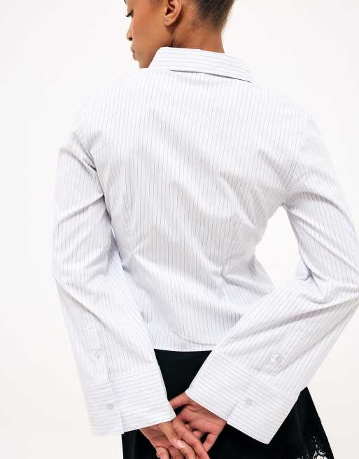 NA-KD chemise ajustée à larges poignets à rayures bleues, 2 de 5