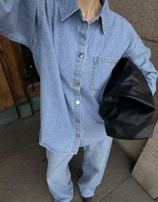Oversized 4