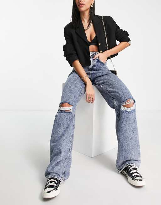 NA-KD - Destroyed jeans met wijde pijpen en acid wash in middenblauw