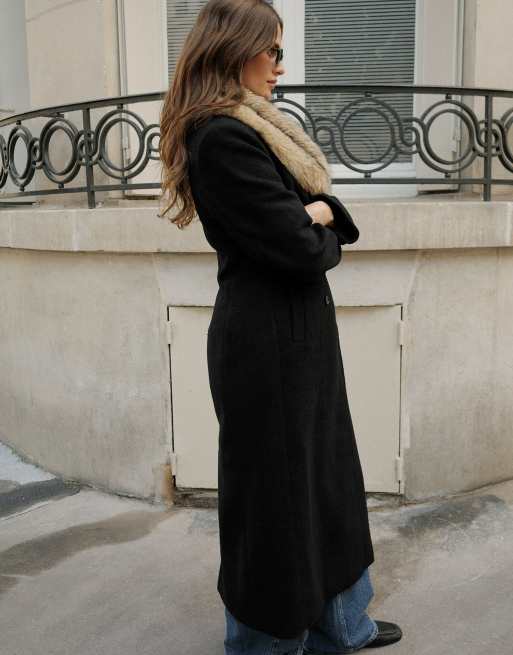 NA-KD Double breasted fur detail coat in black, 3 of 5