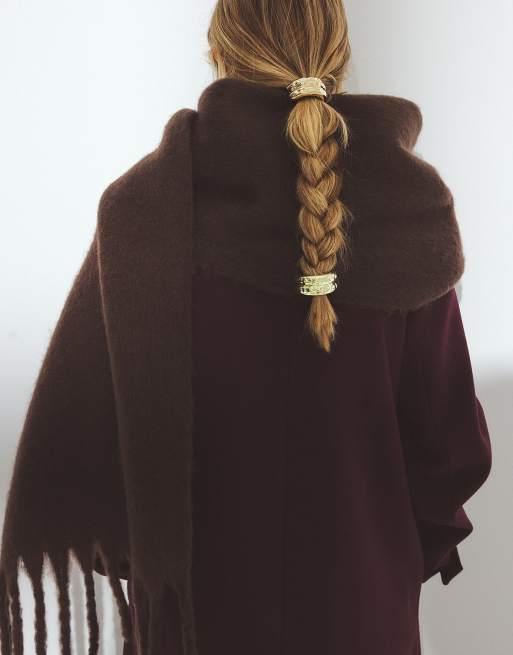 NA-KD écharpe douce à franges tressées marron foncé, 3 de 5