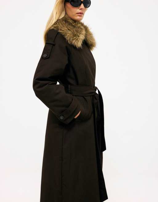 NA-KD Faux fur detail trenchcoat in dark brown, 4 of 5