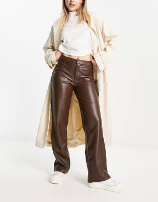 How to Wear Leather Pants - Straight A Style