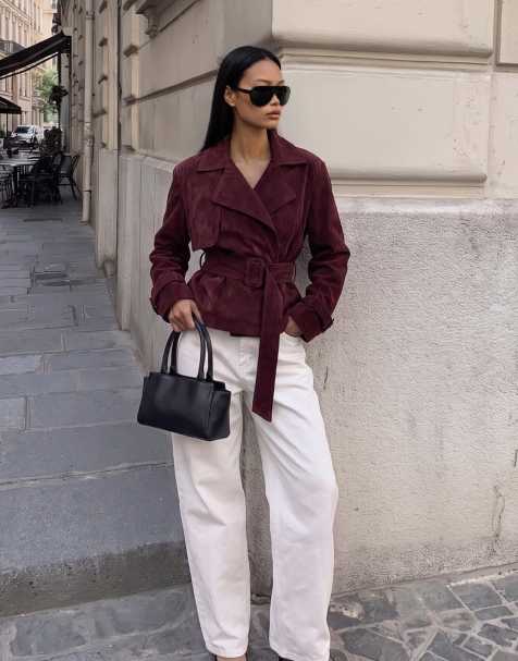 NA-KD Faux suede short trenchcoat in burgundy - view 1