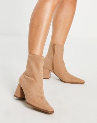 na kd boots beige