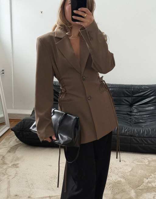 NA-KD Fitted lacing blazer in light brown, 5 of 5