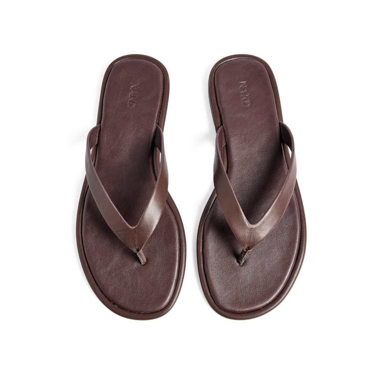 NA-KD Flat flip-flop sandals in brown | ASOS