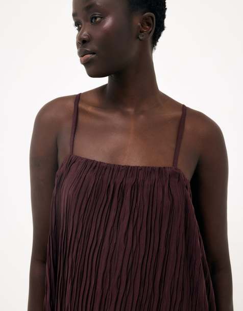 NA-KD Flowy maxi dress in brown - view 1
