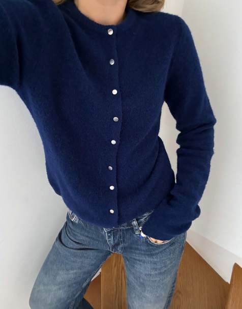 NA-KD gilet en maille à boutons et col rond en mélange de laine bleu marine - view 1