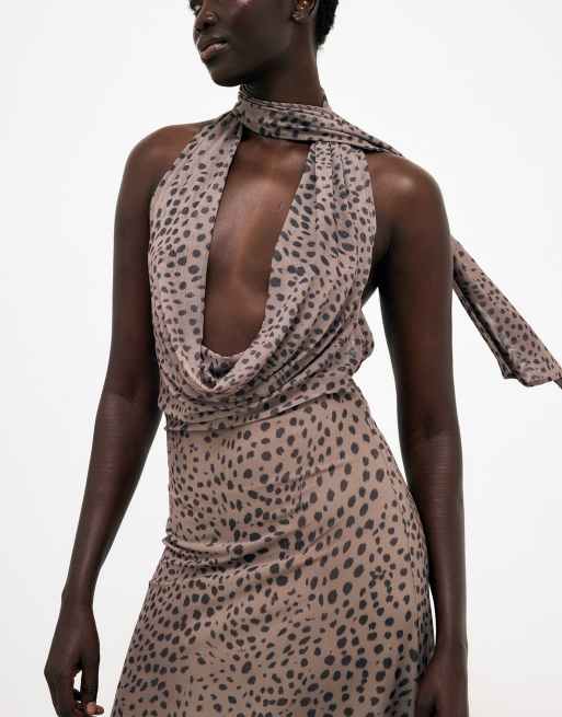 NA-KD Halterneck maxi dress in leopard, 3 of 5
