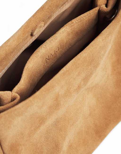 NA-KD – Handtasche aus Wildleder in Hellbraun mit Fransen, 5 von 5