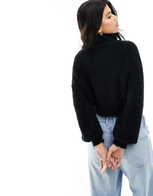 Black fluffy cropped online jumper