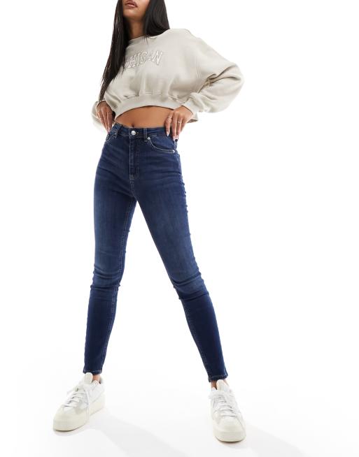 Crop top with sales jeans and sneakers