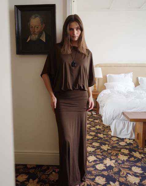 NA-KD Hip panel jersey maxi dress in brown