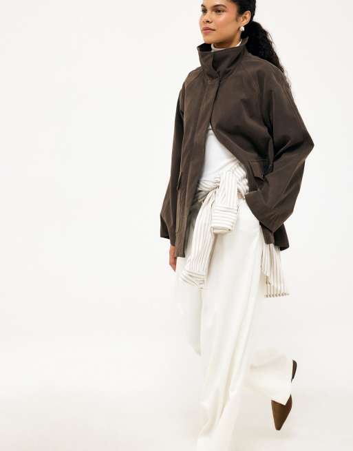 NA-KD Jacke aus Kunstwildleder mit hohem Kragen in Khakigrün, 3 von 5