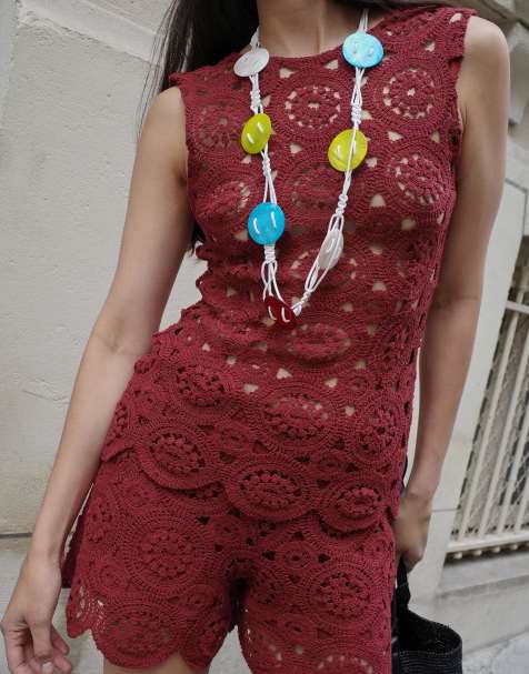 NA-KD Knitted crochet scallop edge shorts in dark rust - view 1