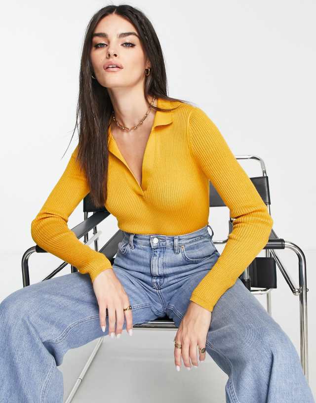 NA-KD - knitted long sleeve polo top in mustard