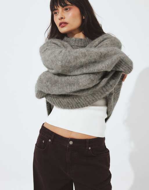 NA-KD Knitted mohair blend round neck sweater in mid grey, 2 of 5