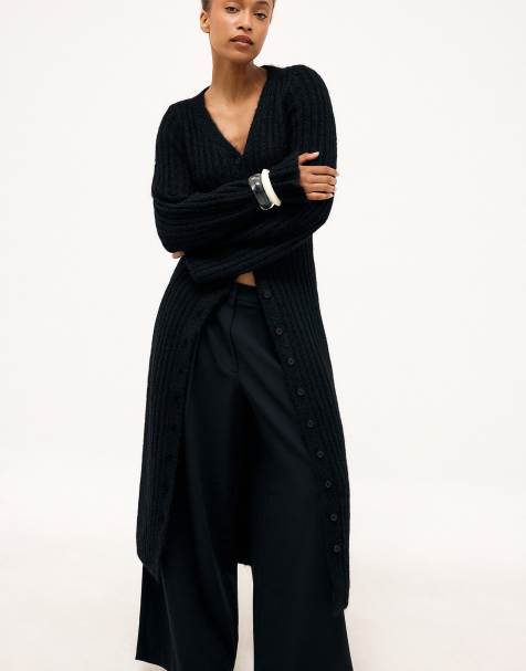 NA-KD Knitted wool blend cardigan maxi dress in black - view 1